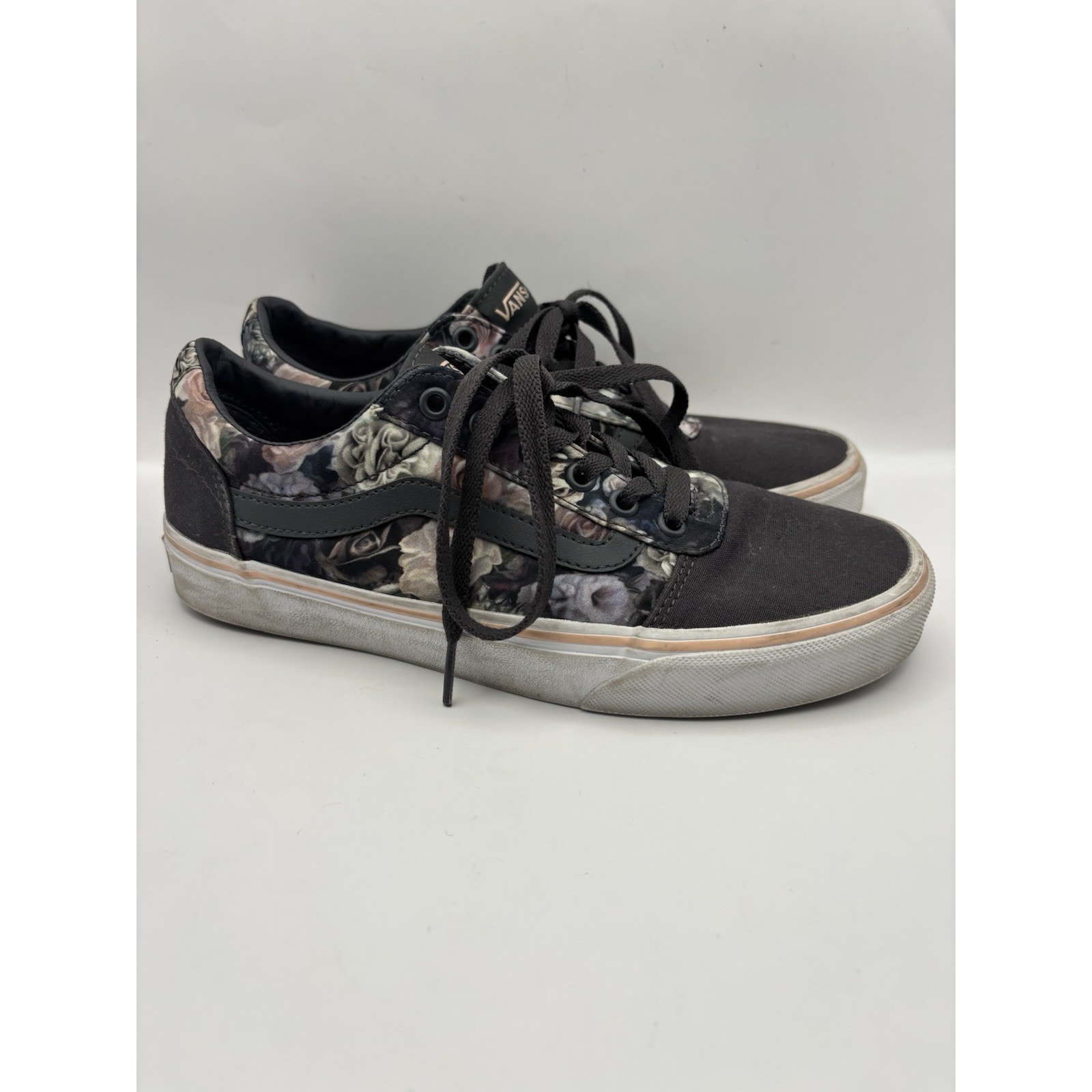 Vans Off The Wall Floral Rose Ward Low Gray Sneakers Women Size 8.5